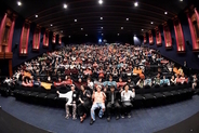THE ORAL CIGARETTES、全国の映画館で横浜アリーナ公演生中継！ 「華やかに見えるけど、葛藤や苦しんでいる姿も見てほしい」