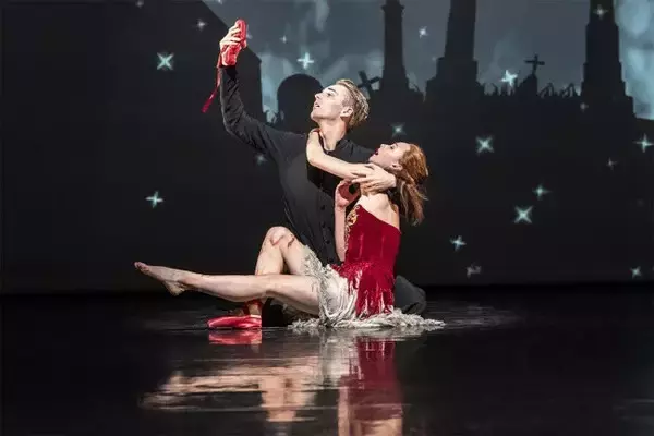 奇才マシュー・ボーンの傑作が日本に！愛と芸術のおとぎ話、マシュー・ボーンの『赤い靴』東京公演決定！