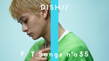 DISH// Vo.Gt.北村匠海が、「Shape of Love」をこの日のためだけのアレンジで一発撮りでパフォーマンス。