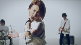 氷川きよし「白い衝動」MV公開！「すべてを真っ白に戻そうというロックの楽曲です」
