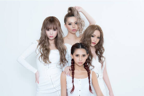 令和のeggギャルが本気でパラパラショーに挑戦 今を生きるギャルと過去のパラパラ世代をつなぐ動画公開 21年1月14日 エキサイトニュース