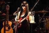 「Ran、初のバンドスタイルでのワンマンライブ渋谷WWWで開催！ 「リハでバンドとあわせて「音楽できてる！」と思った」」の画像1