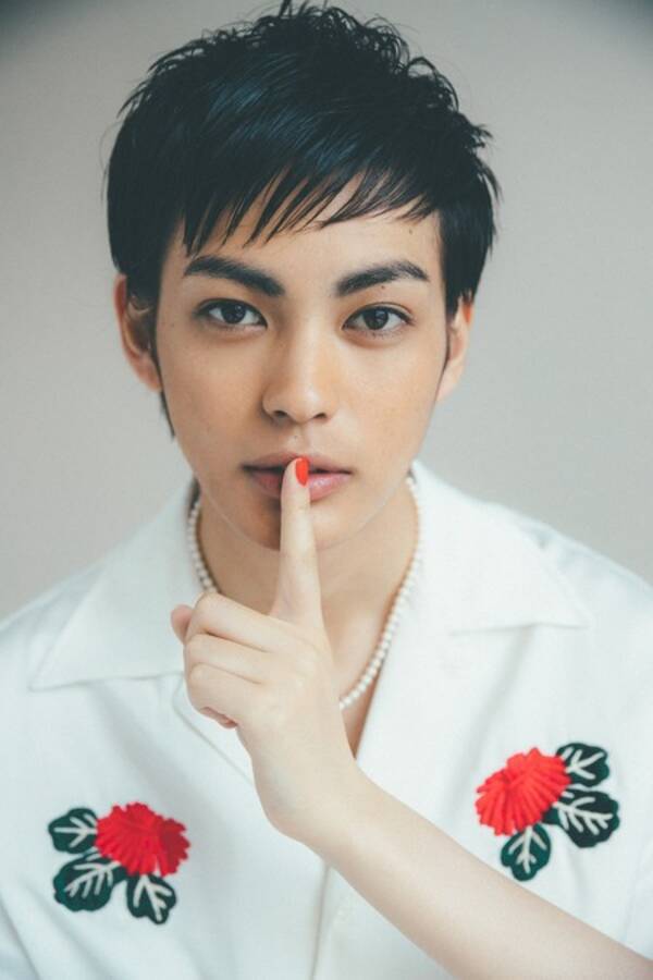 国宝級イケメン 神尾楓珠の 22年カレンダーが発売決定 21年10月1日 エキサイトニュース