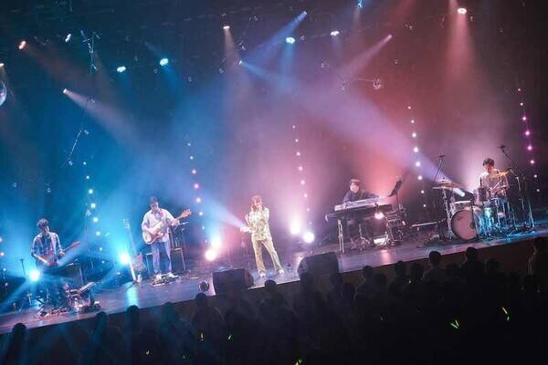 武藤彩未が自身の誕生日に東京 大阪を巡る Birthday Live Tour をスタート 新曲2曲を初披露 ドラムプレイをサプライズ披露 22年4月30日 エキサイトニュース