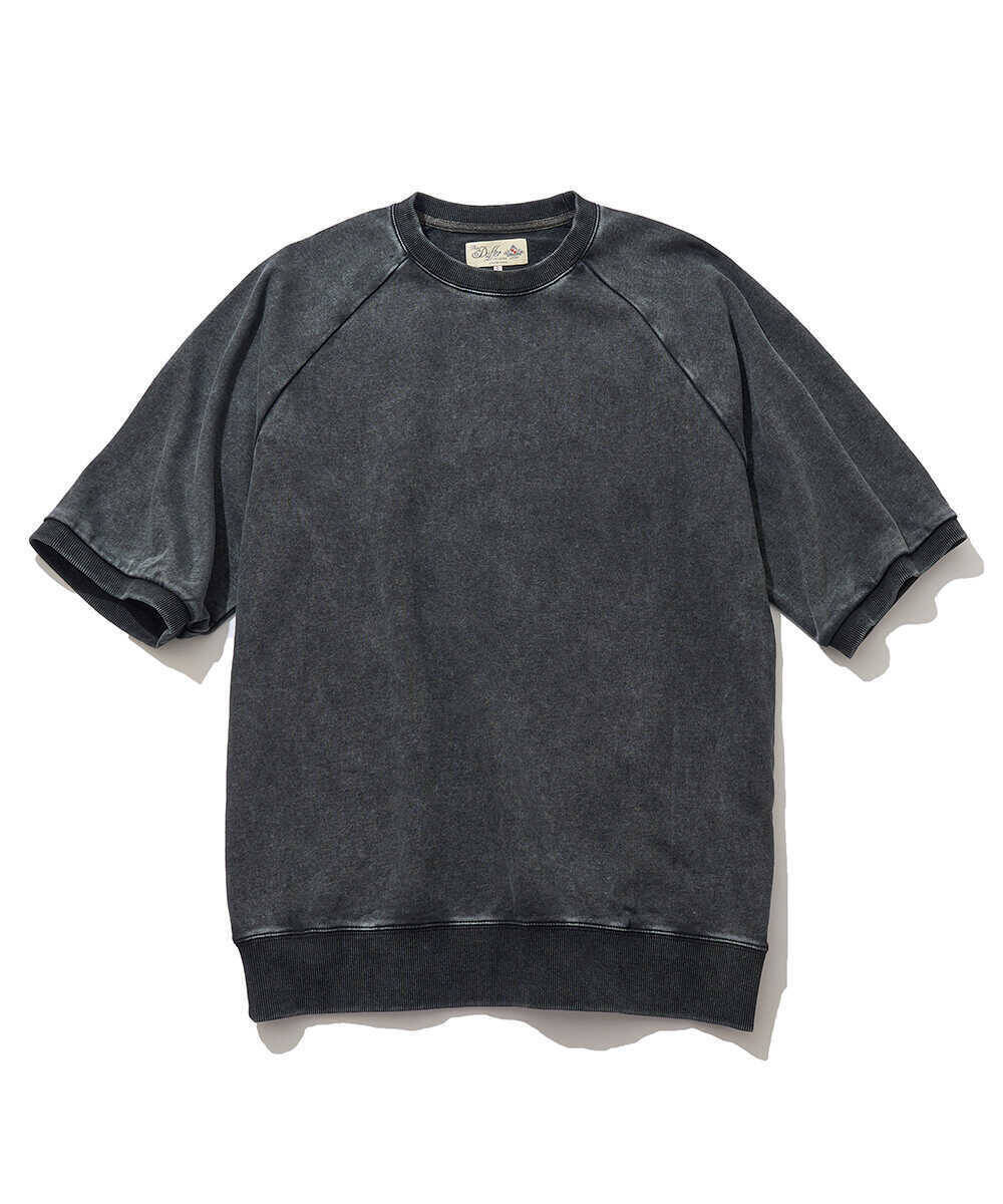 肩の力が抜けたフェード感。春の週末を彩る〈ザ・ダファー・オブ・セントジョージ〉の新作ウエア