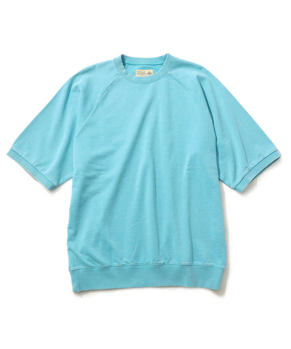 肩の力が抜けたフェード感。春の週末を彩る〈ザ・ダファー・オブ・セントジョージ〉の新作ウエア