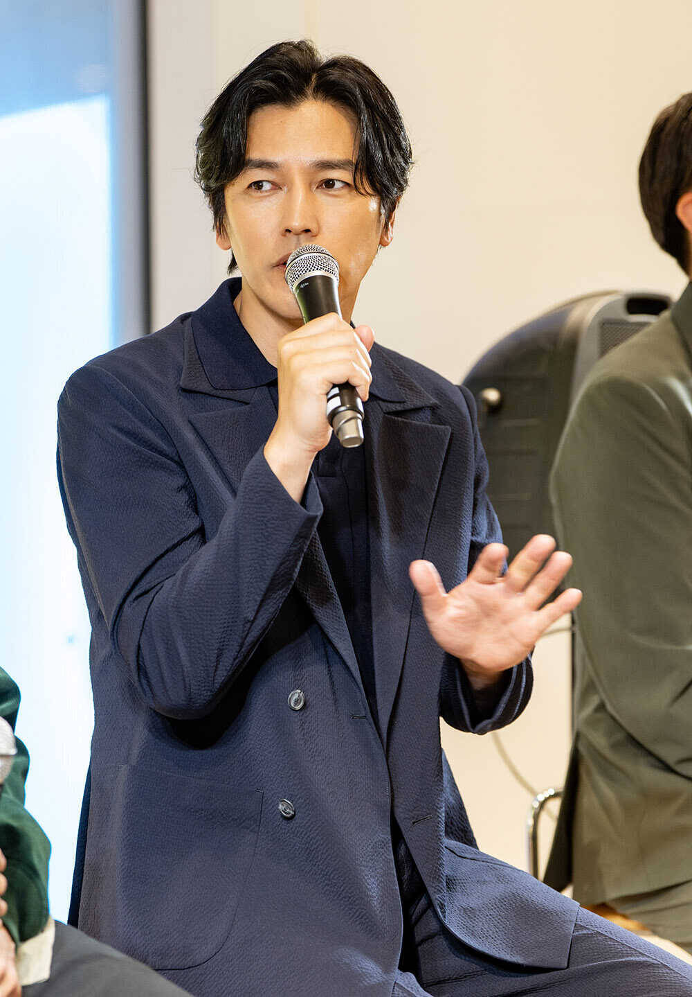 ゴルフも日常も変える履き心地！ 〈エコー〉青山Ao店で要潤がまさかの"ゼロ感覚"を体験!?