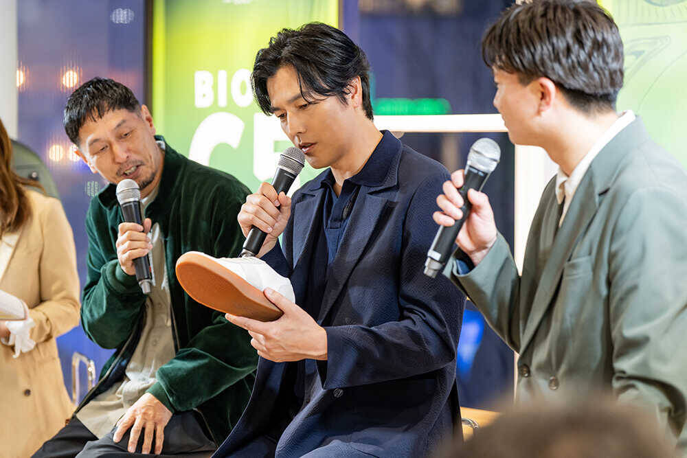 ゴルフも日常も変える履き心地！ 〈エコー〉青山Ao店で要潤がまさかの"ゼロ感覚"を体験!?