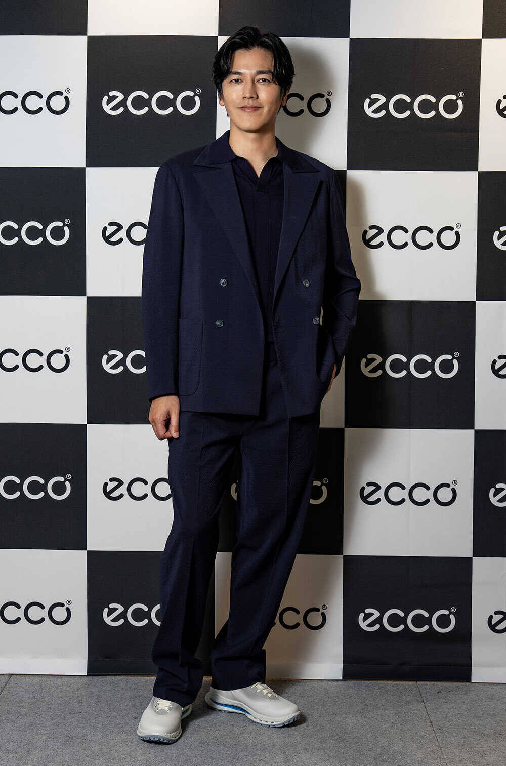 ゴルフも日常も変える履き心地！ 〈エコー〉青山Ao店で要潤がまさかの"ゼロ感覚"を体験!?