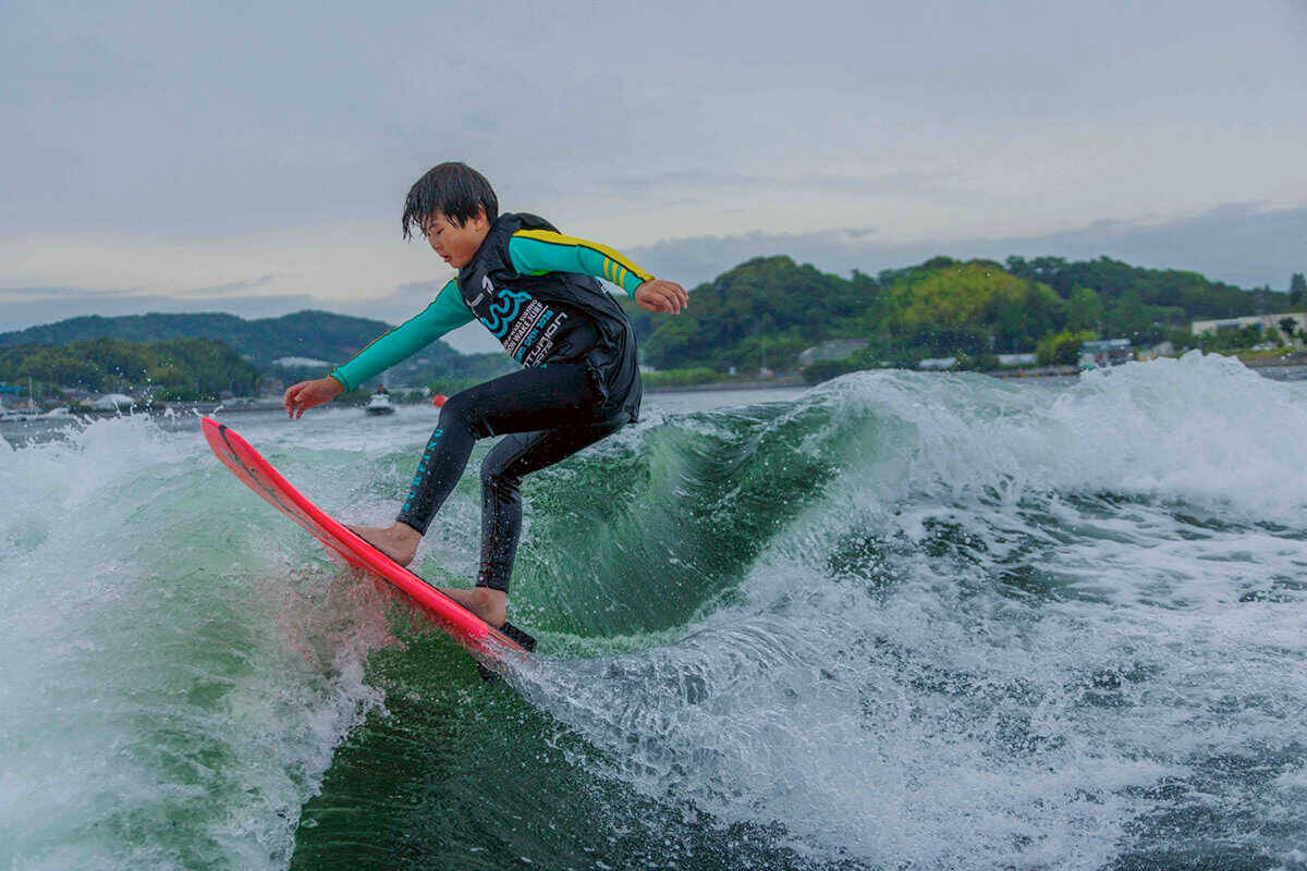 世界最高峰のウェイクサーフィンツアーWSWSジャパンシリーズ第２戦！旅先としても人気の浜名湖で開催