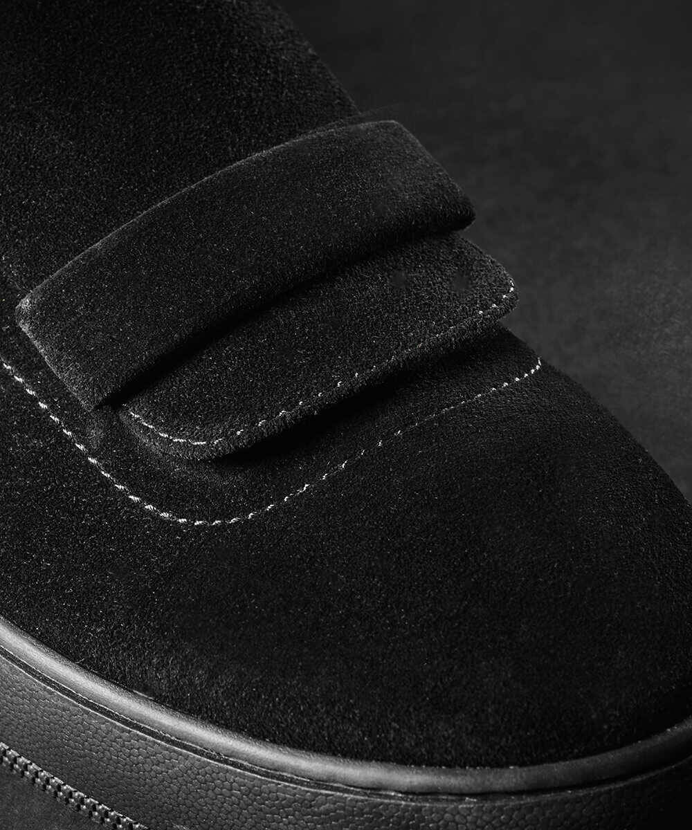 女性の間では３大ハイヒールブランドとして知られる〈セルジオ ロッシ〉を男性が履くべき理由！