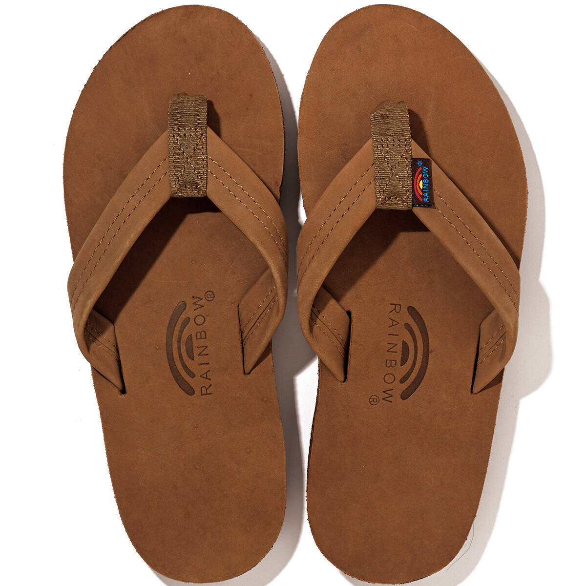 西海岸流のジャケット着こなしは足元だってゆるくてOK！