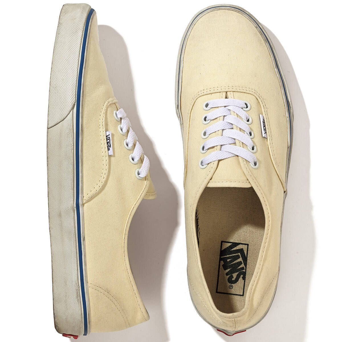 西海岸流のジャケット着こなしは足元だってゆるくてOK！