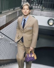 2026秋冬メンズ・ファッションショーにて！　パリに到着した平野紫耀が魅せる、最新のオン・オフスタイル！