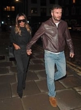 【海外セレブ／デヴィッド・ベッカム】“茶×青”のコンビネーションで洗練された印象に！