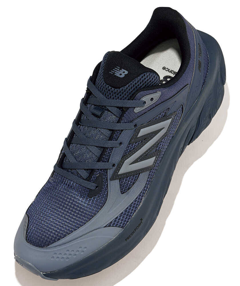 セレブのお洒落スニーカーを探せ！セレブが愛用する〈ニューバランス〉7選！