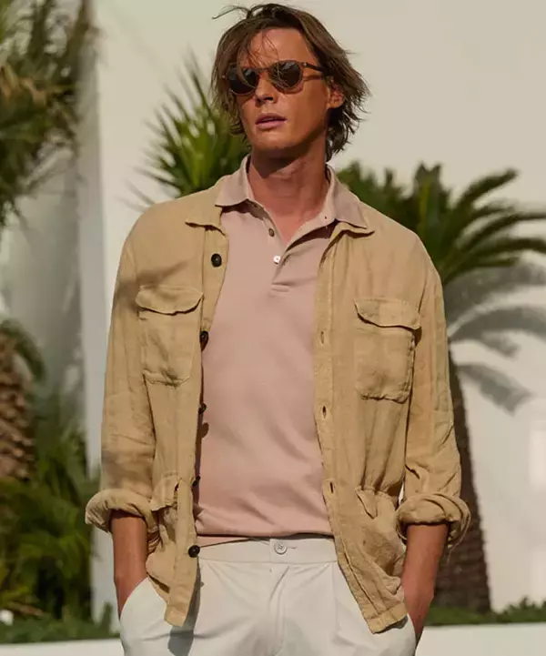 Tシャツやポロシャツ1枚では心もとない場面でも心配なし！今、大人の男が買うべきはリネンの羽織りもの！