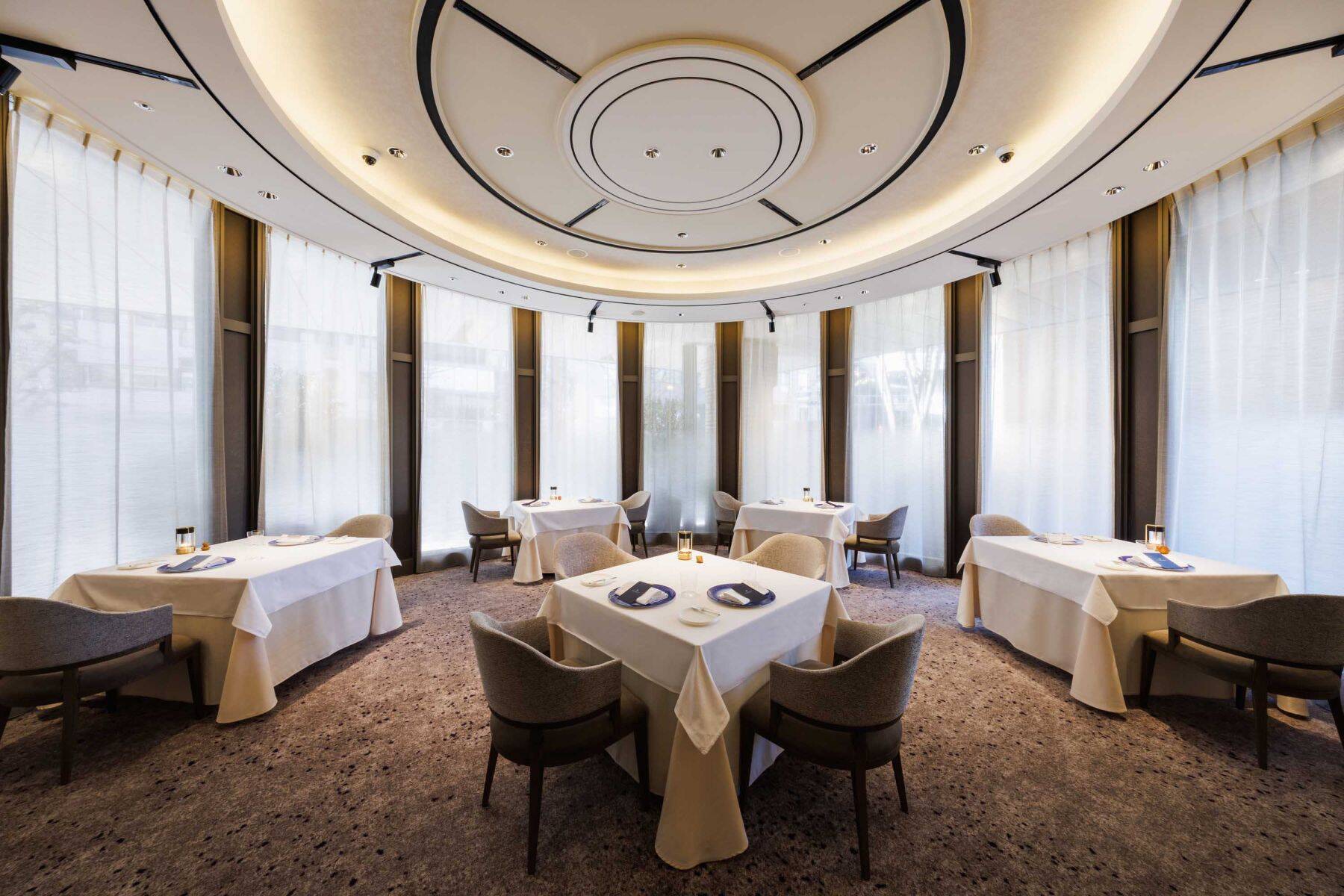 グルメジャーナリスト東龍のホテルグルメで“口福”体験！本場で認められたレジェンドの、人生で１度は食べたい仏料理