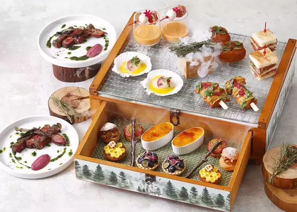 甘いだけじゃ物足りない大人へ！ ステーキが主役のアフタヌーンティー風メニューはいかが？