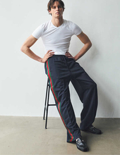 Brand HUNT！〈グッチ〉“黒”で作る贅沢スタイル！