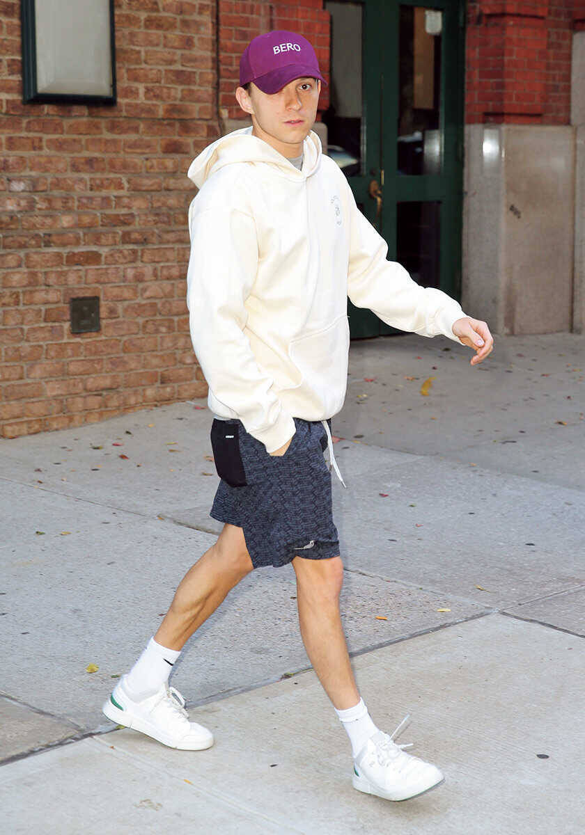 セレブのお洒落スニーカーを探せ！セレブの足元はやっぱり“白”がいい!?