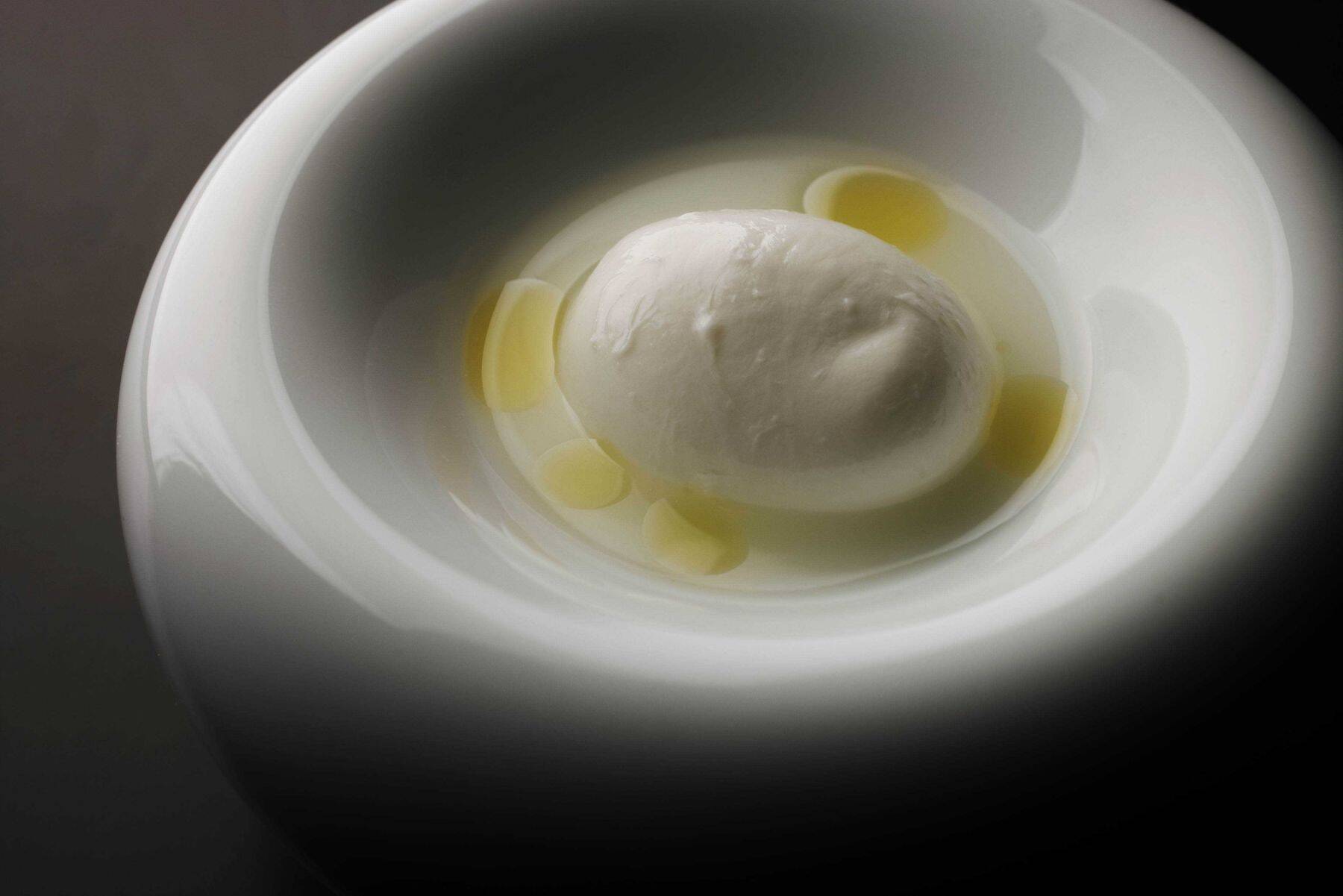 アレが食べたいからこの店へ！炭火調理が食欲をそそる、 一斉スタートのイタリアンコース！