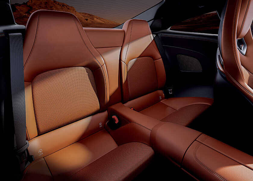 話題のクルマを品定め！F1の血統を日常使いで！　〈メルセデスAMG〉GT 43クーペ