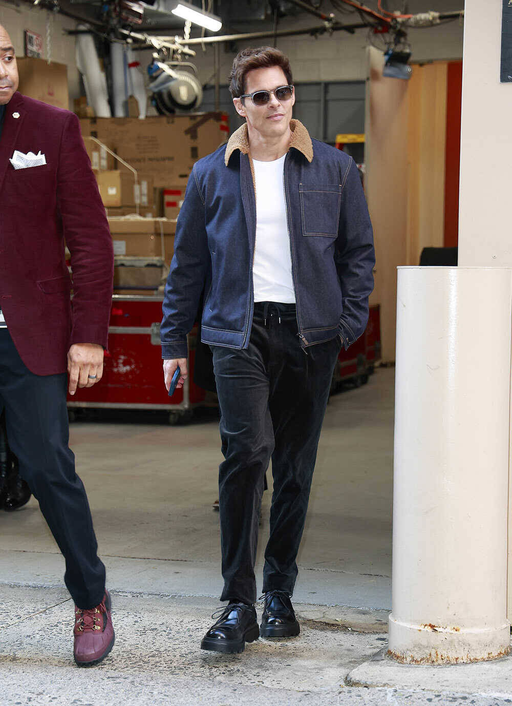 【年末年始まとめ記事】海外セレブ35人の参考になるアウターコーデ