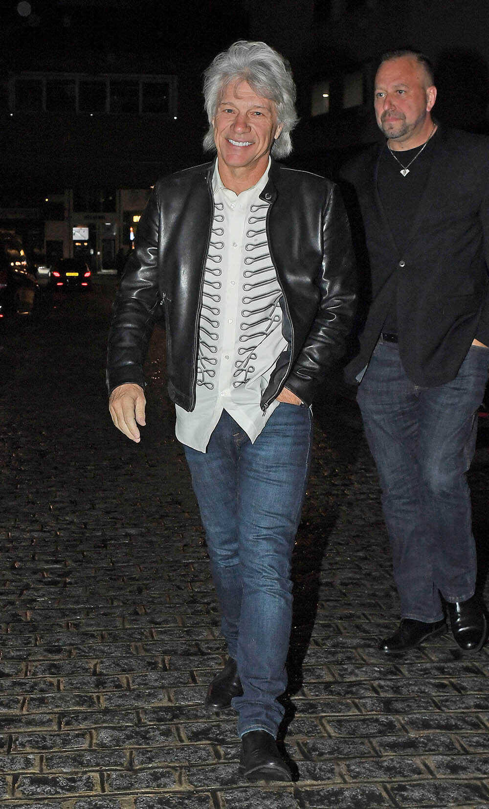 【年末年始まとめ記事】海外セレブ35人の参考になるアウターコーデ