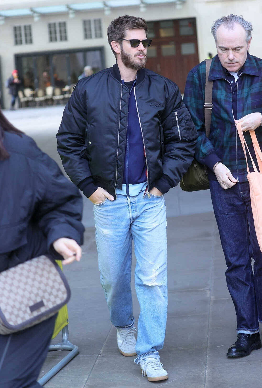 【年末年始まとめ記事】海外セレブ35人の参考になるアウターコーデ