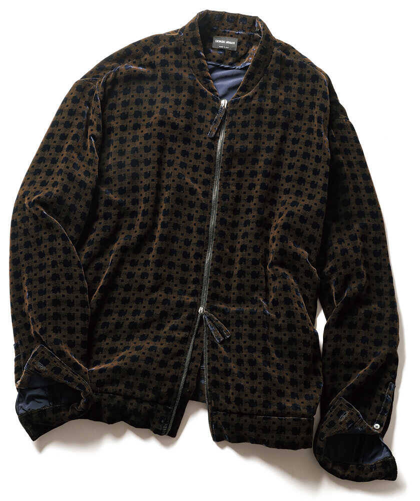 セレブのお気に入りブランドの正体！【エイドリアン・ブロディ】の愛用ブランドは、〈ジョルジオ アルマーニ〉のジップジャケット！