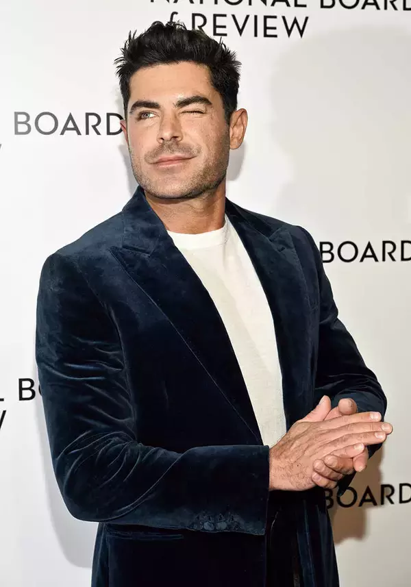 今月のシャイニングスター！【ザック・エフロン】超人気子役スターは今では、色気ムンムンの大人へ大変身！