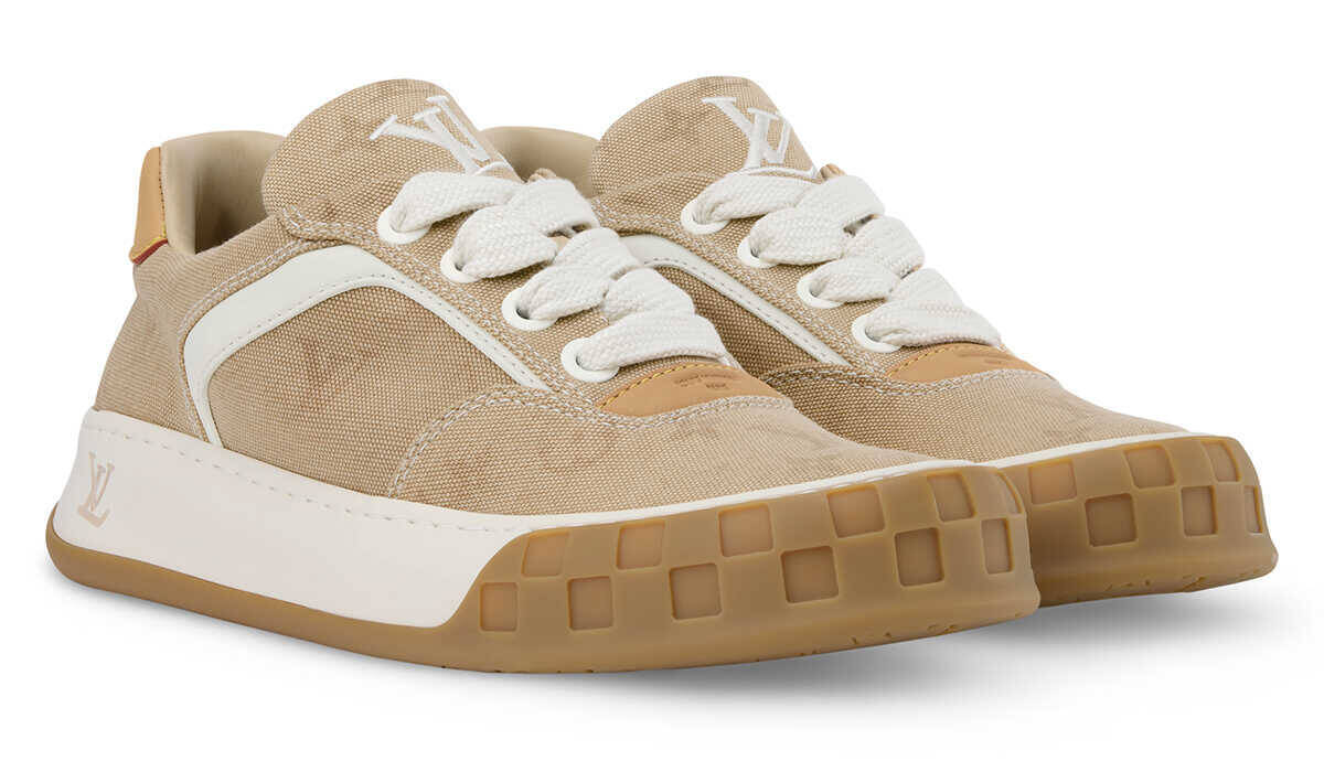 大人は最高にお洒落なスニーカー選びを！　〈ルイ・ヴィトン〉の新作スニーカーは、着こなしに大人インパクトを！