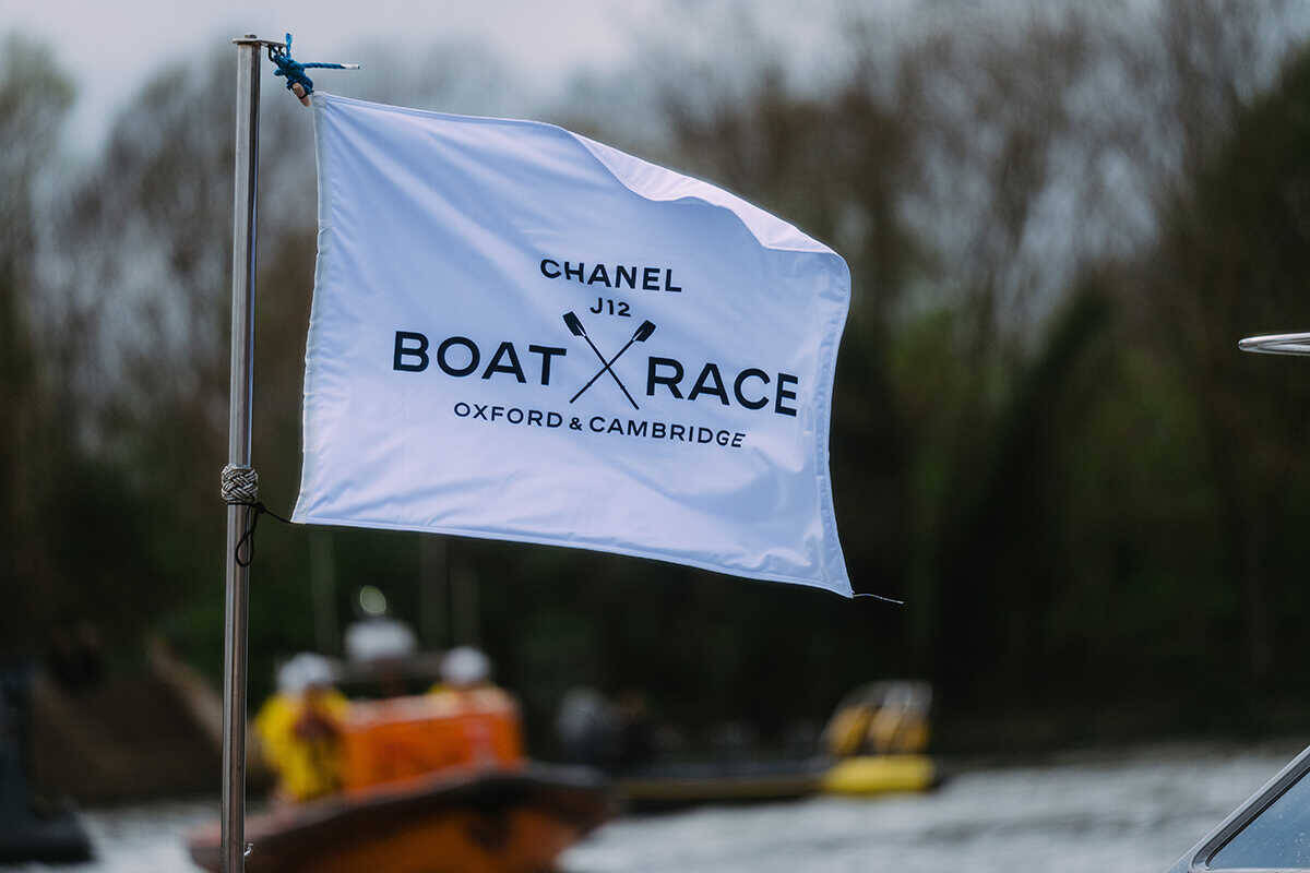 〈シャネル〉がタイトルスポンサーの、“ザ シャネル J12 ボートレース”がロンドンで開催！