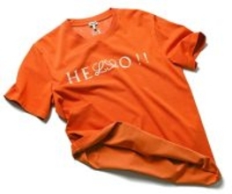 Catch the Wave！シルエットとさりげなロゴで派手カラーでも光る品格！