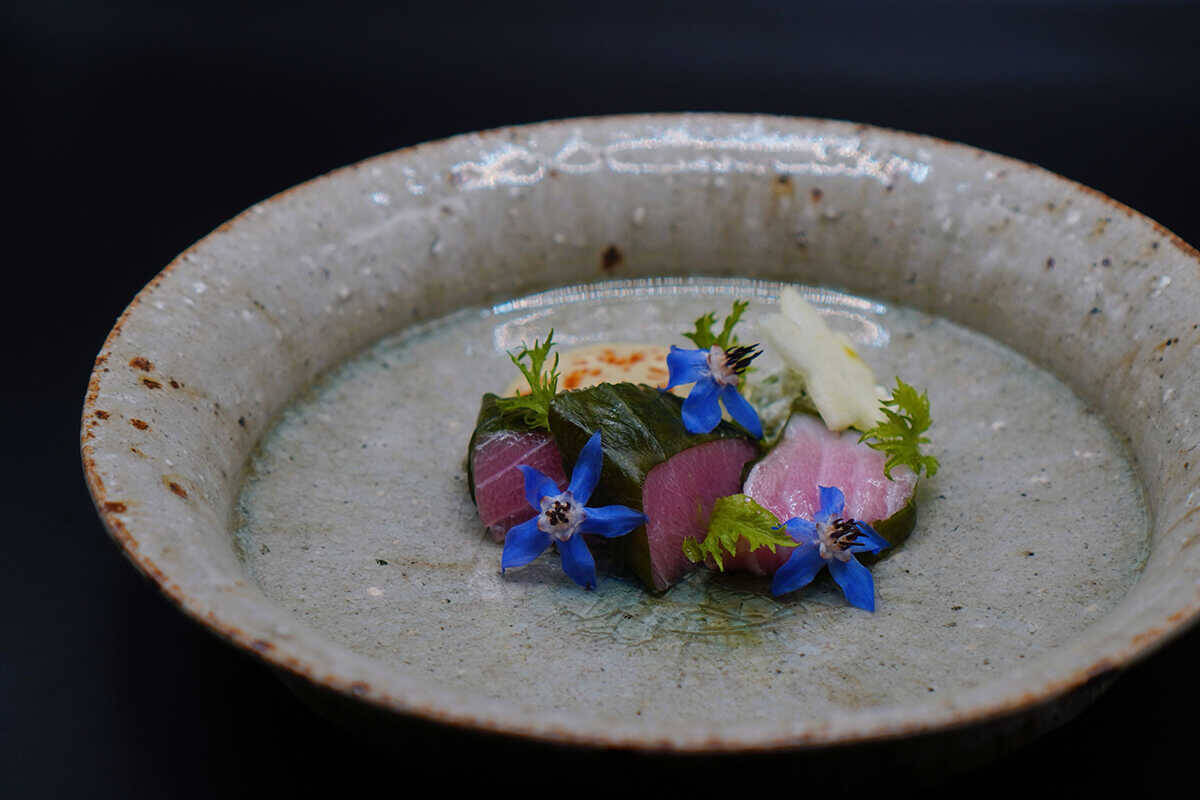 アレが食べたいからこの店へ！感性溢れるお料理とアートを融合させたセンスに驚く！