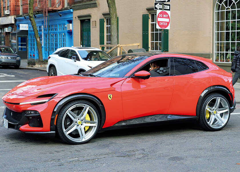 セレブと西海岸カーライフ！【エイサップ・ロッキー】は、ラッパーらしく“派手”なクルマで自己表現!?