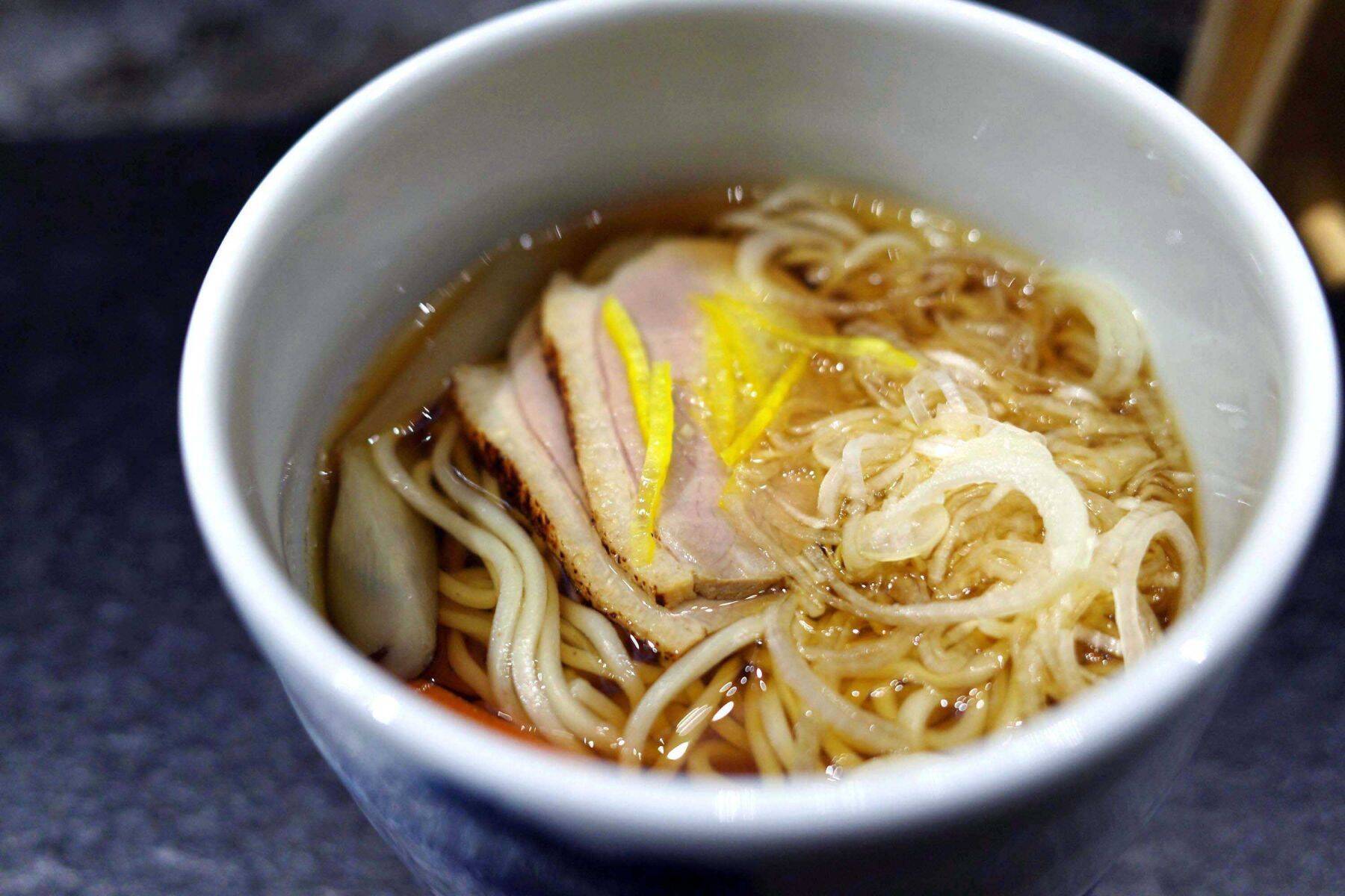 アレが食べたいからこの店へ！“旭日双光章”受賞の料理人による、旬の会席料理を食べ尽くす！