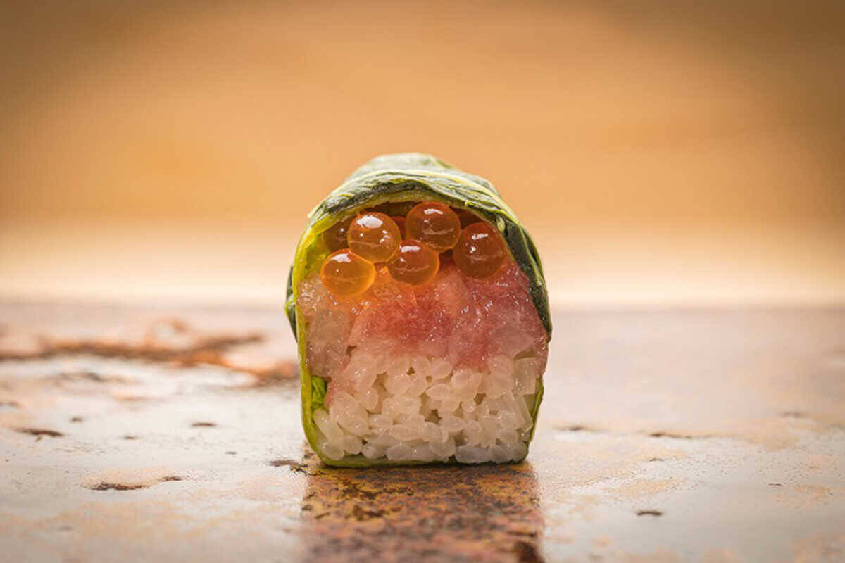 はまだふくこの発見！ 料理とお酒のベストマッチング！大都会の中の旅館で味わうお酒がすすむ寿司体験