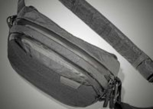 FOCUS ON 今月注目したいモノ・コト！ワンマイルのお出かけでも旅でも頼れるスリングバッグ！