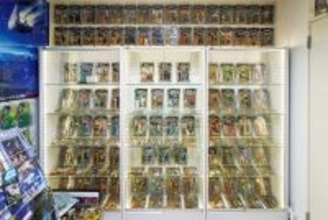 12 体のフィギュアがスター・ウォーズ・トイの原点！オールドケナーの初期に誕生した12 バックには世界中のコレクターが夢中！