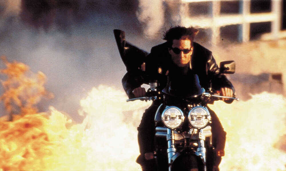ライダーだけでなく乗らない人もスカッとするバイク映画５選！《再配信》
