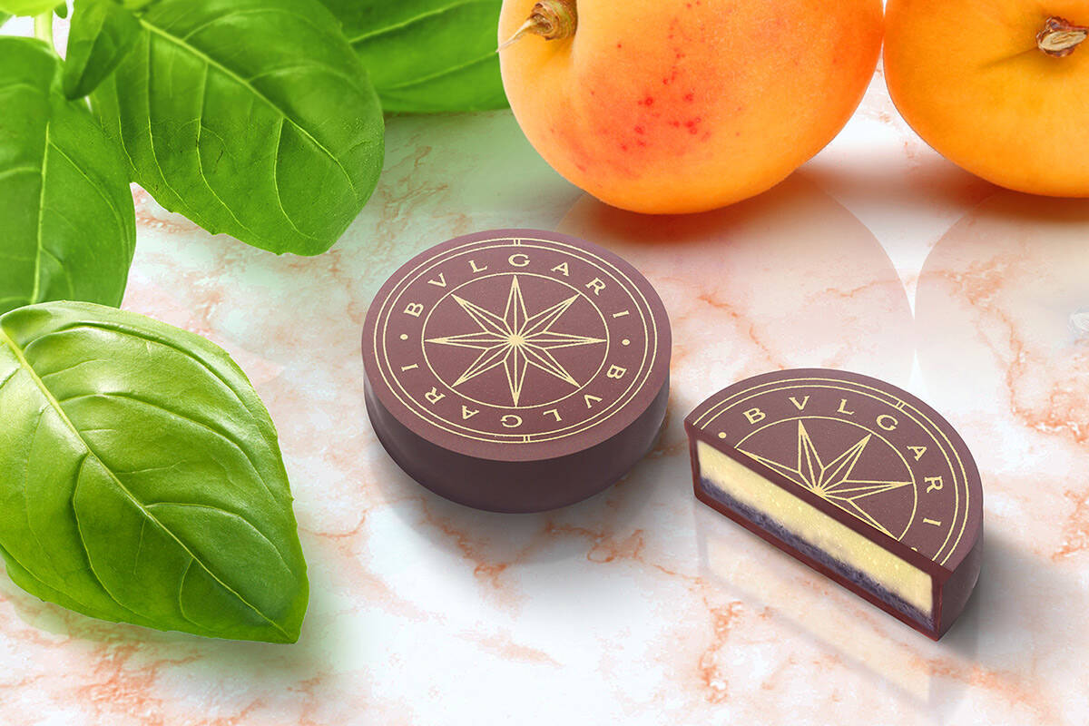 〈ブルガリ ドルチ〉から、夏を感じさせる季節限定フレーバーのチョコレートが登場！
