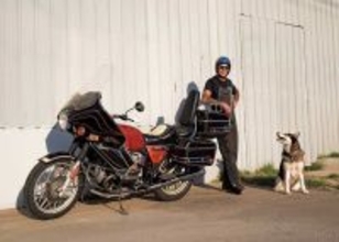 カリフォルニアのモーターサイクリスト！快適性と個性を追求した“ツアラー”カスタム！　〈ビー・エム・ダブリュー〉R100/7