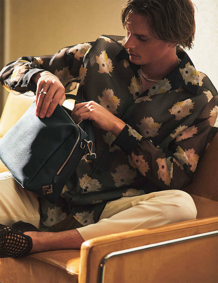 Brand HUNT！〈フェンディ〉、はじまりの季節は爽快ブルーで！