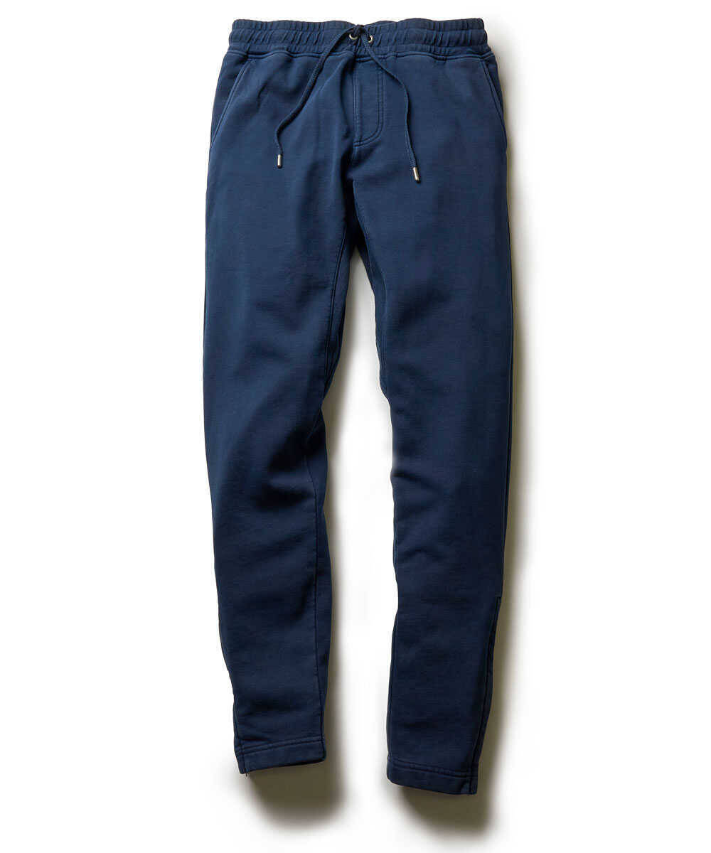 【大人気シリーズ】WP イージーパンツの新作は、“ネイビー”の美脚スウェパン！