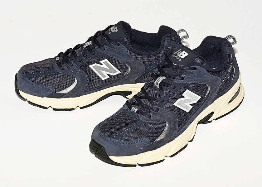 ノア・シュナップの〈ニューバランス〉M2002R【海外セレブの愛用スニーカーとは!?】