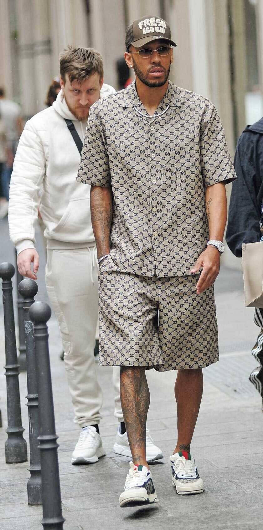 【年末年始まとめ記事】セレブ25人の愛用ブランドスクープ！