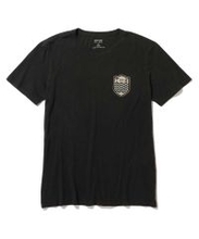 夏服にはやっぱりコレ！ 海を感じる大人なデザイン、今着たいTシャツ