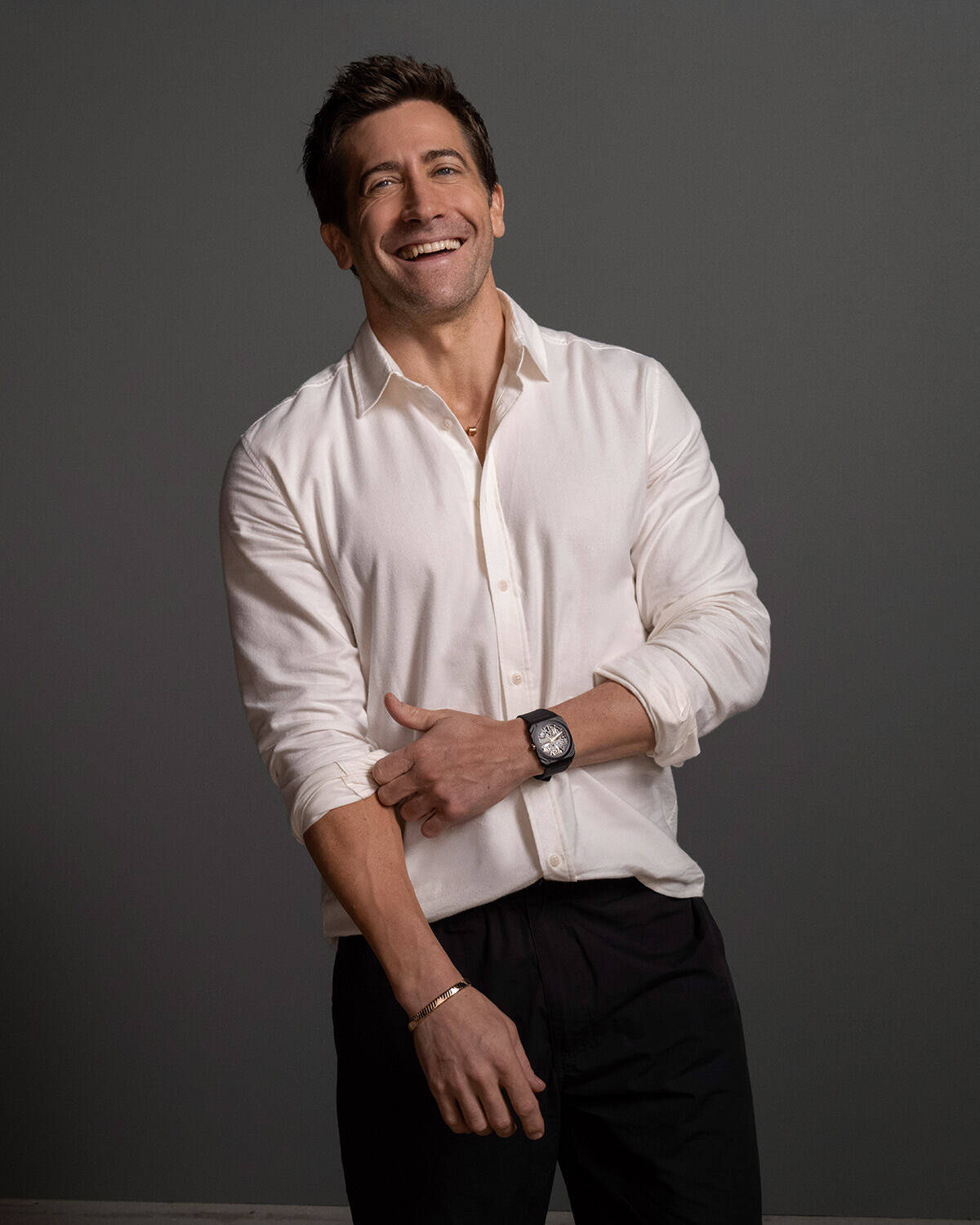 山下智久、目黒蓮、中島健人に続いて新たなアンバサダーに就任した、この時計を着用しているメンズは誰？